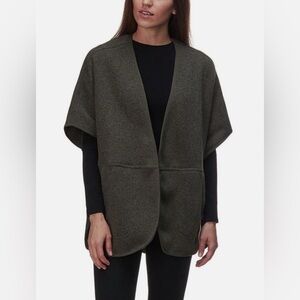 THE NORTH FACE Women’s Crescent Poncho Black Sweater, Size XSmall